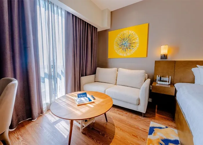 Luxury King Suite, Pool And Stunning Skyline Views * Manila